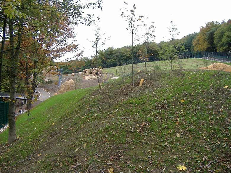 Blick von der Samba-Trasse am 27. Oktober 2006 auf die Baustelle der Löwen-Savanne im Wuppertaler Zoo