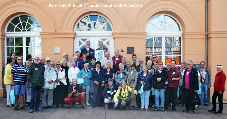 Zu Besuch in Schwerin: Der Zoo-Verein aus Schwerins Partnerstadt Wuppertal (Foto Julia Patzelt - Landeshauptstadt Schwerin)