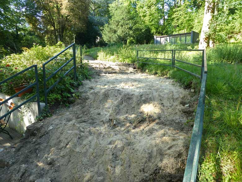 Ehemaliger Treppenaufgang zum Rosengarten am 7. August 2017 im Zoologischen Garten der Stadt Wuppertal