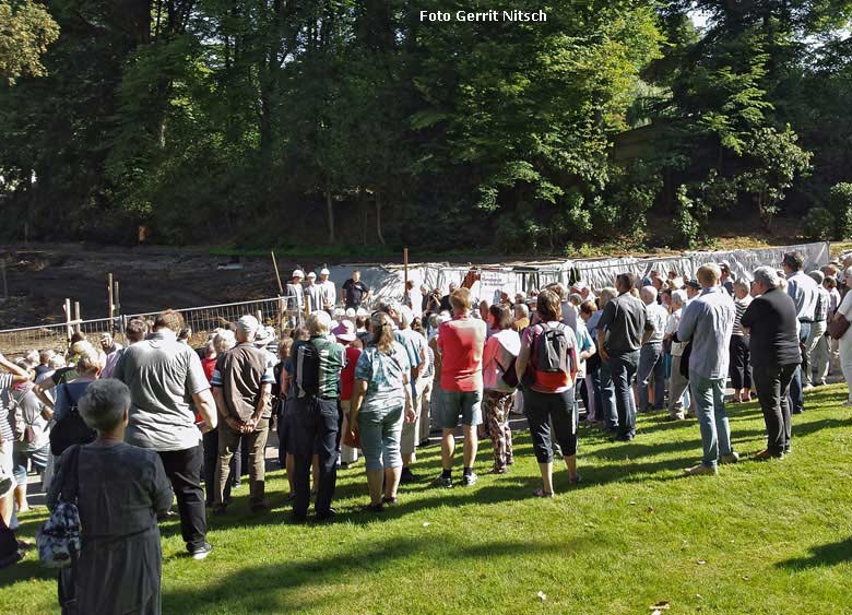 Festakt zur Grundsteinlegung für die begehbare Freiflugvoliere ARALANDIA am 13. Juli 2018 im Wuppertaler Zoo (Foto Gerrit Nitsch)