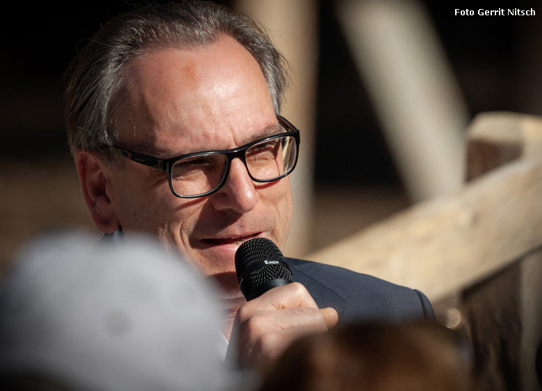 Andreas Mucke, Oberbürgermeister der Stadt Wuppertal, bei der Grundsteinlegung für ARALANDIA am 13. Juli 2018 im Grünen Zoo Wuppertal (Foto Gerrit Nitsch)