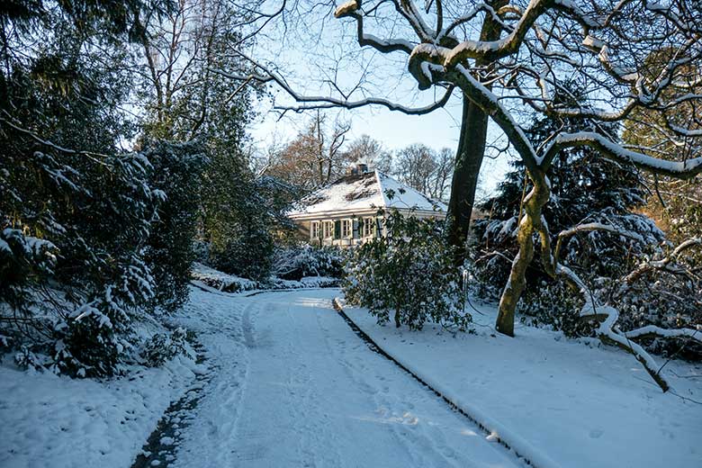 Historisches Gebäude der Zoo-Direktion am 20. Januar 2024 im Zoologischen Garten Wuppertal