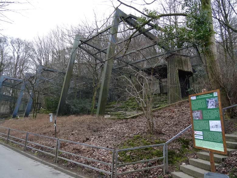 Bauschild Schneeleopardenanlage am 22. März 2016 im Wuppertaler Zoo