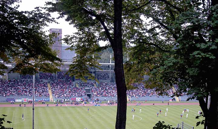 Fußballspiel WSV gegen Preußen Münster im Stadion am Zoo in Wuppertal am 6. September 2003