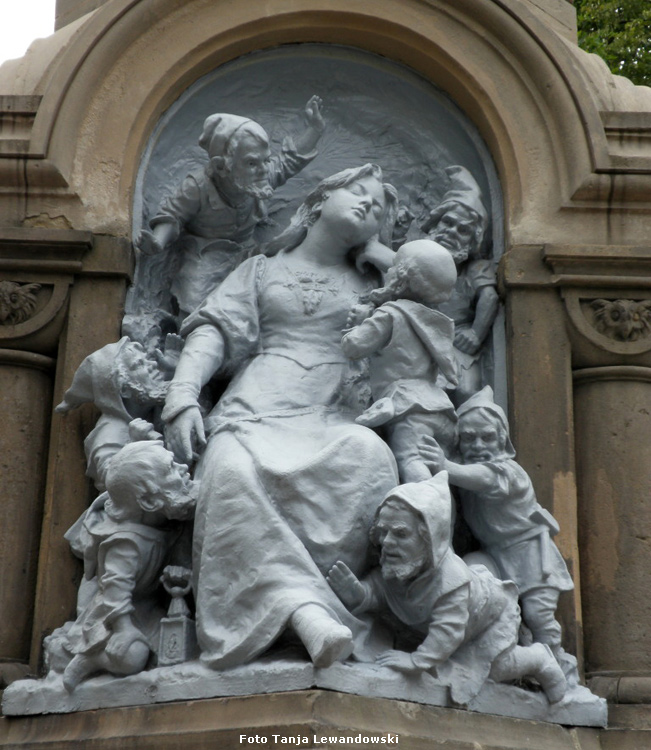 Der Märchenbrunnen im Wuppertaler Zooviertel am 6. Juli 2011 (Foto Tanja Lewandowski)