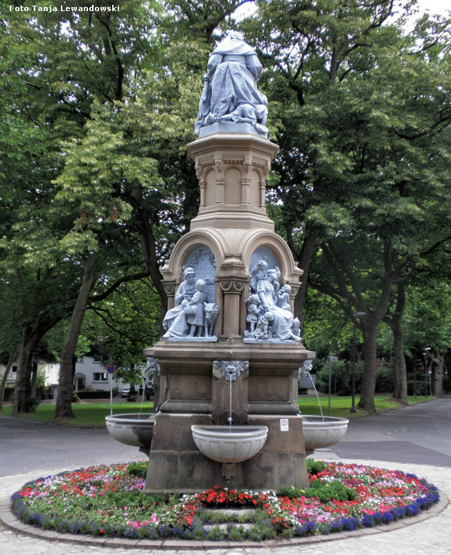 Der Märchenbrunnen im Wuppertaler Zooviertel am 6. Juli 2011 (Foto Tanja Lewandowski)