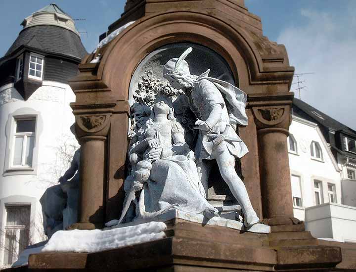 Der Märchenbrunnen im Wuppertaler Zooviertel im März 2005